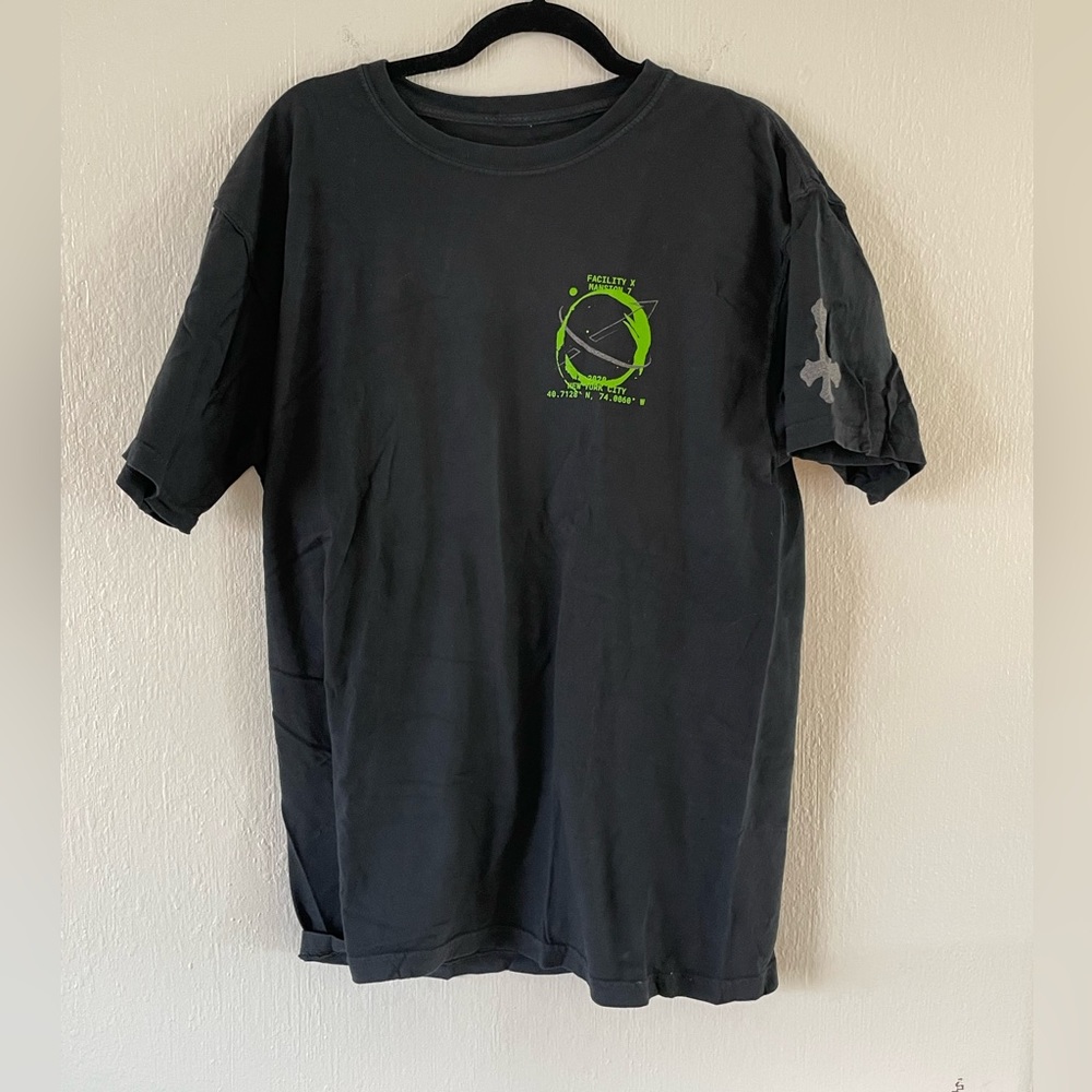 Mansion No.7 Cross Tee